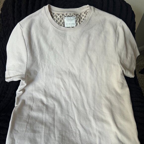 Share Ricky Singh "Cactus Man" Men's XL Waffle Knit Short-Sleeved White T-Shirt - Picture 1 of 5